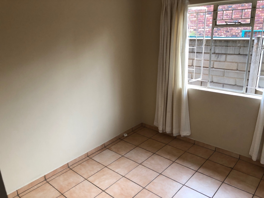2 Bedroom Property for Sale in Miederpark North West